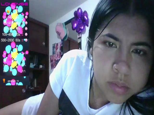 Live sex webcam photo for Cute_moon_ #271497416