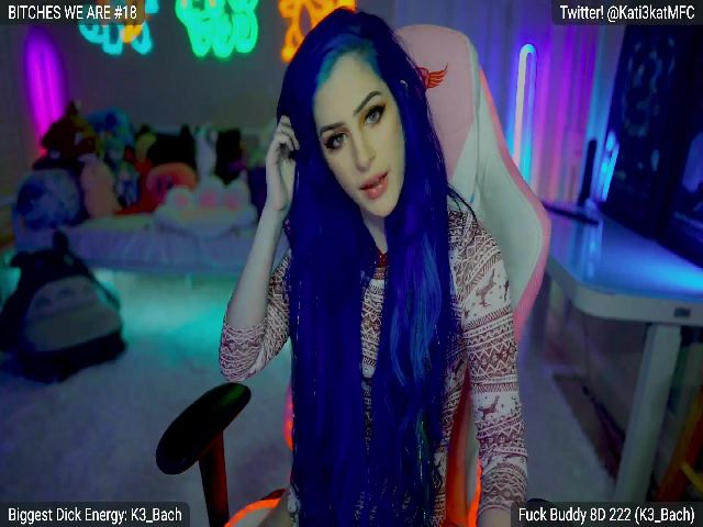 Live sex webcam photo for Kati3kat #271486824