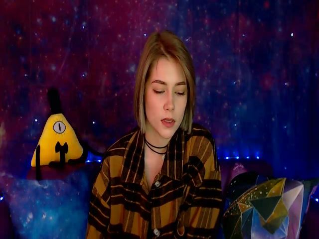 Live sex webcam photo for Lil_Beep #271485820