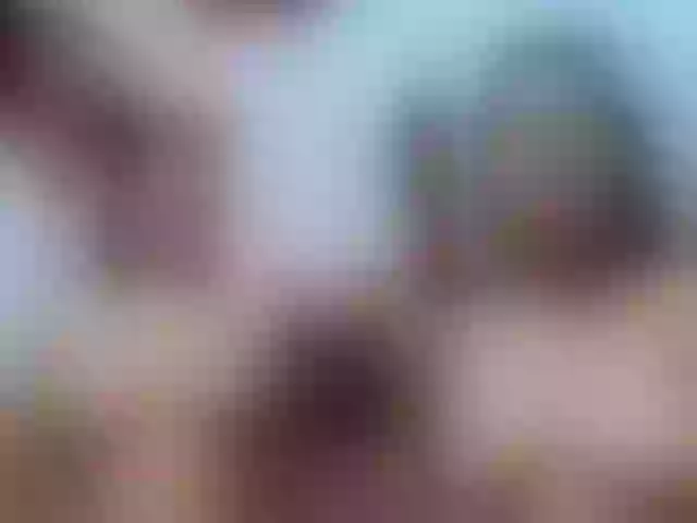 Live sex webcam photo for miaxnoah #271483758