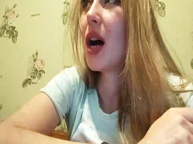 Live sex webcam photo for Otta_Ra #271484804