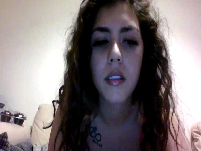 Live sex webcam photo for AngelDelight6 #271489525