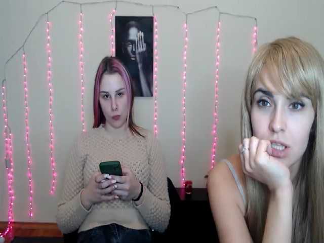 Live sex webcam photo for VanilaSunrise #271489976