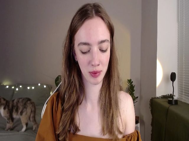 Live sex webcam photo for Weeissy #287891675