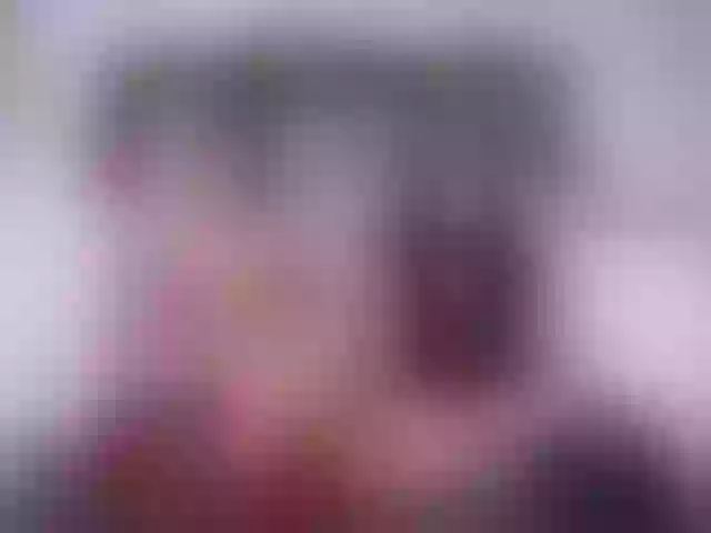 Live sex webcam photo for hottis-kitten #271493597