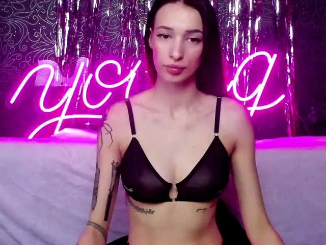 Live sex webcam photo for di-young #271487566