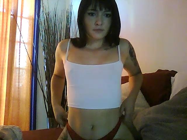 Live sex webcam photo for HotNaty69 #271492682