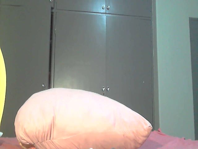 Live sex webcam photo for hugemelons38H #271488455