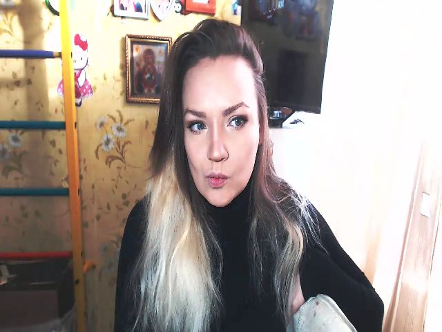 Live sex webcam photo for ARIA_PRISM #271489423