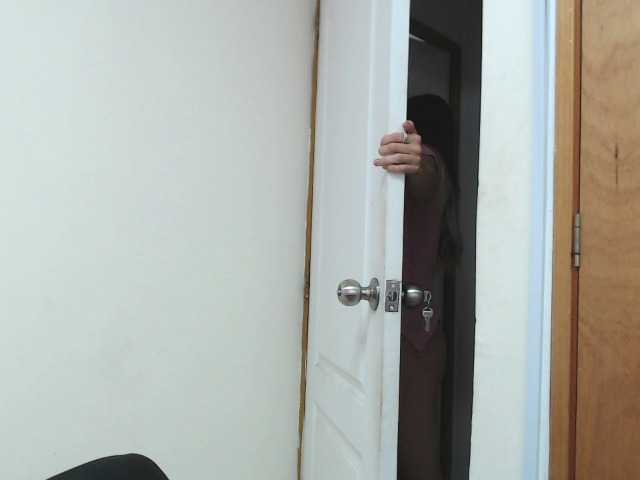 Live sex webcam photo for EmilyGruber #271494491