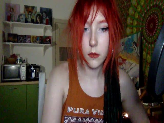 Live sex webcam photo for ArIe1_ #271493248