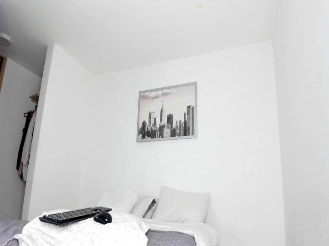 Live sex webcam photo for Salogarces #271492404