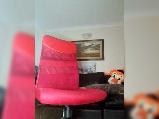 Live sex webcam photo for GeoAndJoanna2 #271483250