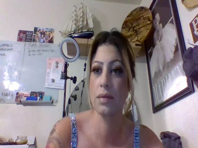 Live sex webcam photo for Unique_Mo #271486521