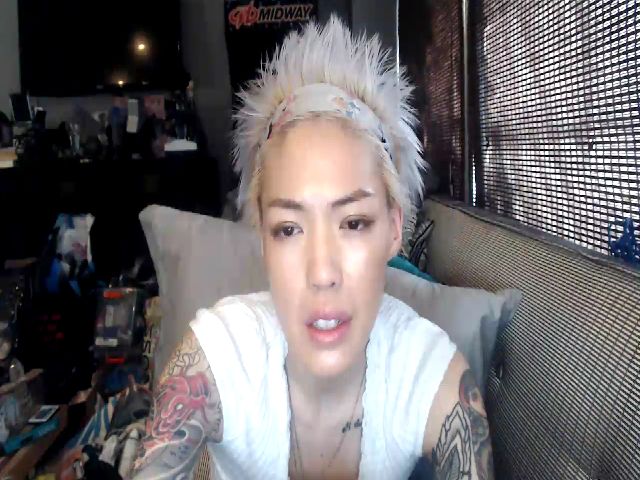 Live sex webcam photo for JenahTookes #271495271