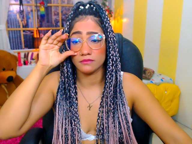 Live sex webcam photo for Eloveskamy #271502427