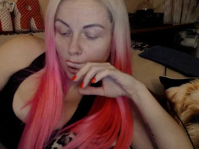 Live sex webcam photo for melek-7250 #271498496
