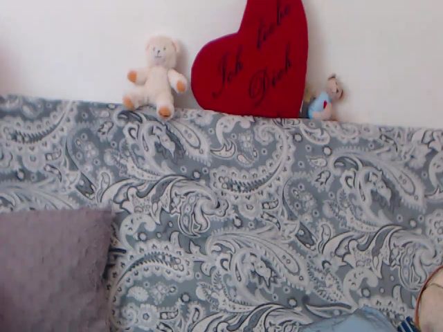 Live sex webcam photo for LayllaDean #271499400