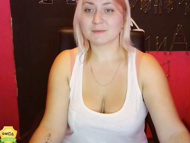 Live sex webcam photo for Like_just_me #271511603