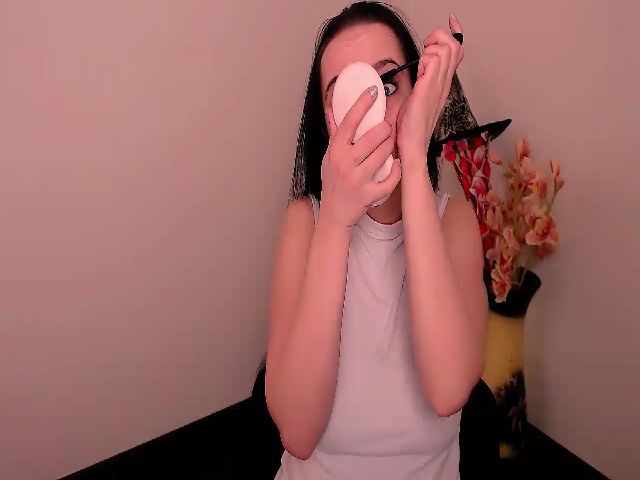 Live sex webcam photo for RebekaJo #271503030