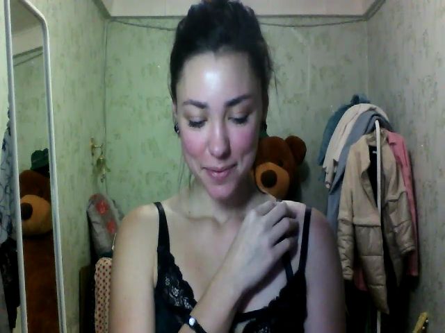 Live sex webcam photo for AA_Kitten #271510085