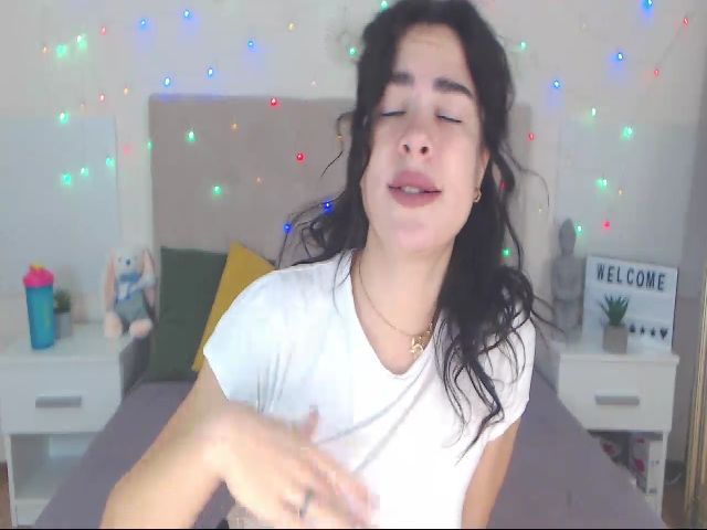 Live sex webcam photo for ErikaCurtees #271503017