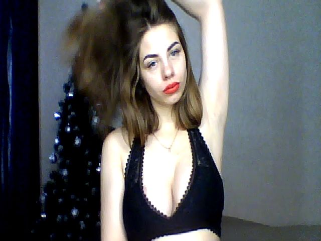 Live sex webcam photo for Linda_2S #271503105