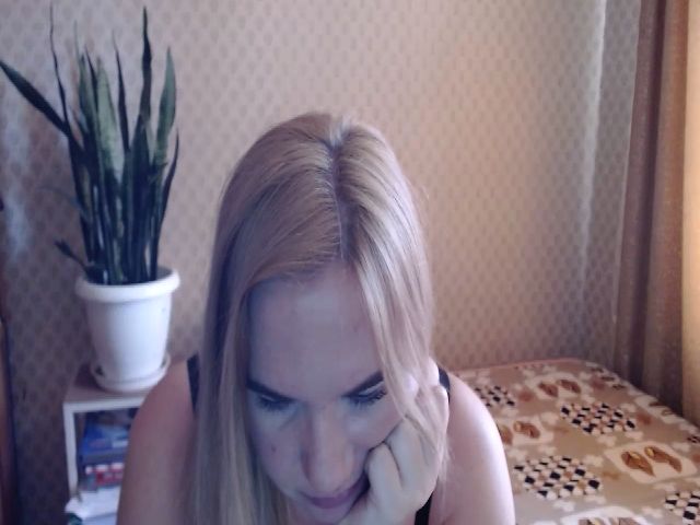 Live sex webcam photo for Mari7777 #271503962