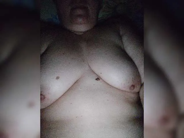 Live sex webcam photo for Arlisaac #271508798