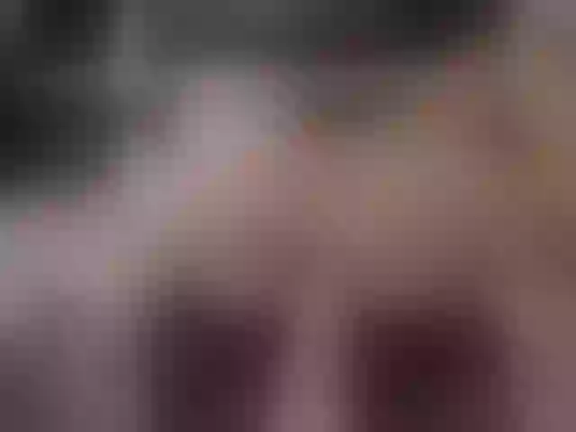 Live sex webcam photo for LucyNuty #271501382