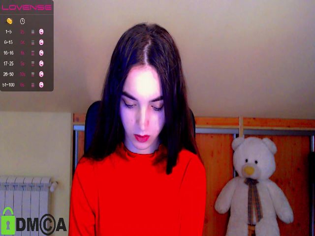 Live sex webcam photo for CookiePetite #271510549