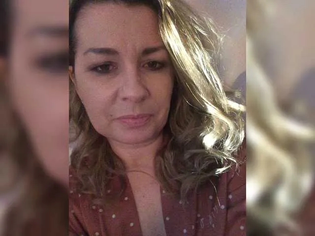 Live sex webcam photo for saden27 #271504963