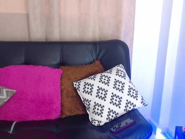 Live sex webcam photo for ivybondy #271509663