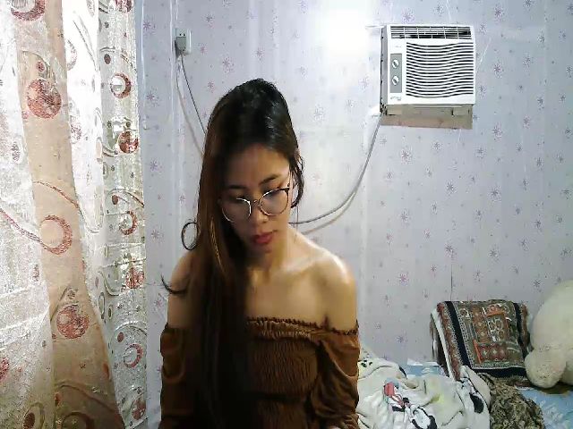 Live sex webcam photo for Hannapinay #271503095