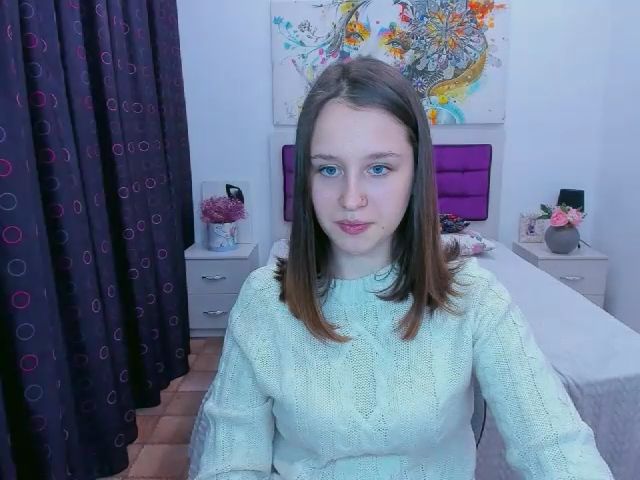 Live sex webcam photo for AudreyPink #271504227