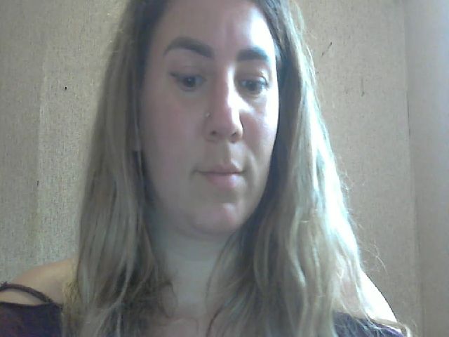 Live sex webcam photo for ChrystalBella #271504314