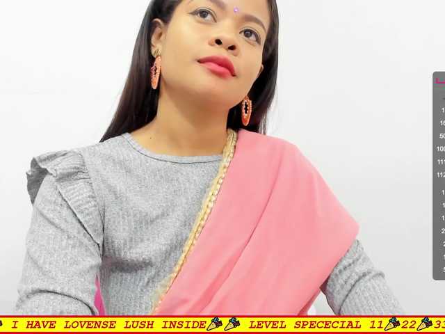 Live sex webcam photo for Emmaxlovea #271497914