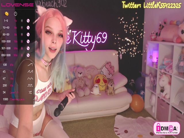 Live sex webcam photo for LilKitty_69 #271509987