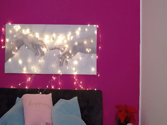 Live sex webcam photo for Eninvisble #271505888