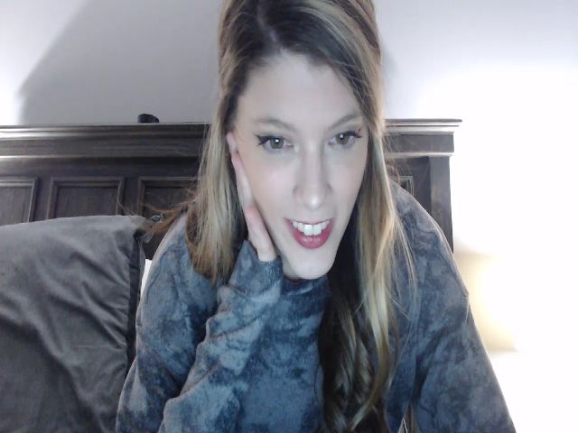 Live sex webcam photo for Ali_Foxx #271500275