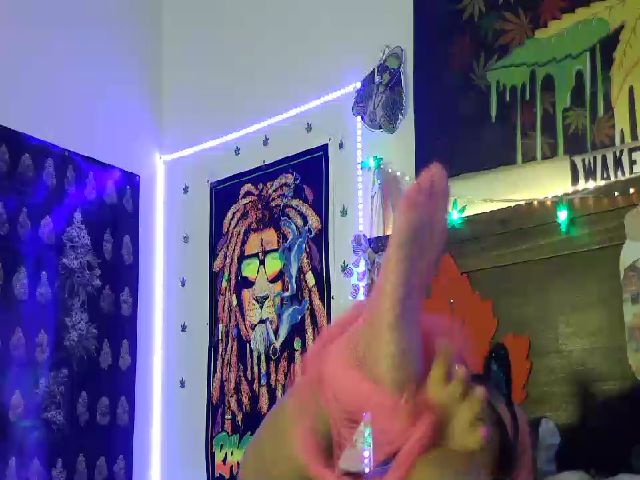 Live sex webcam photo for TASHAVEGASxxx #271506932