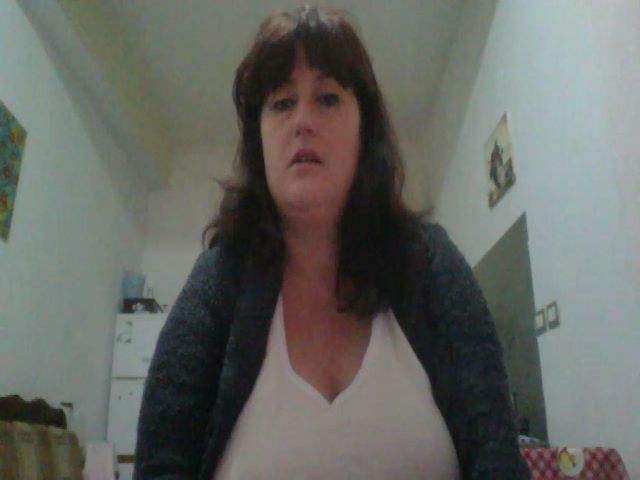 Live sex webcam photo for sloppymilf #271502966