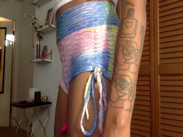 Live sex webcam photo for AubreyBrixton #271510327