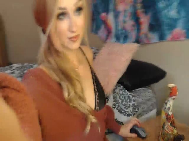 Live sex webcam photo for SierraxNevada #271510735