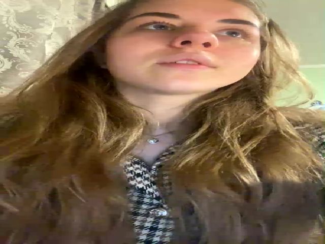 Live sex webcam photo for Dancelady18 #271511635