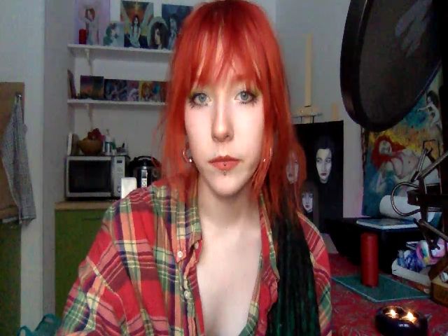 Live sex webcam photo for ArIe1_ #271502951