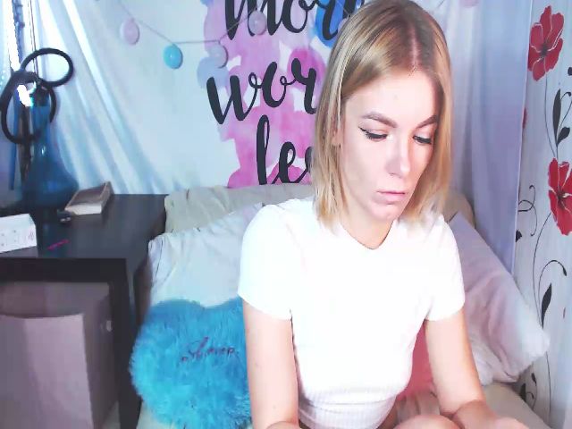 Live sex webcam photo for LanaRhoadesss #271499886