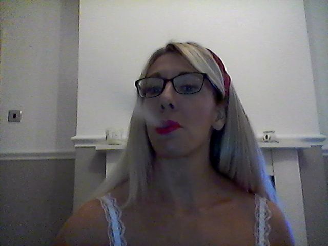 Live sex webcam photo for Tinkerbell53 #271510137