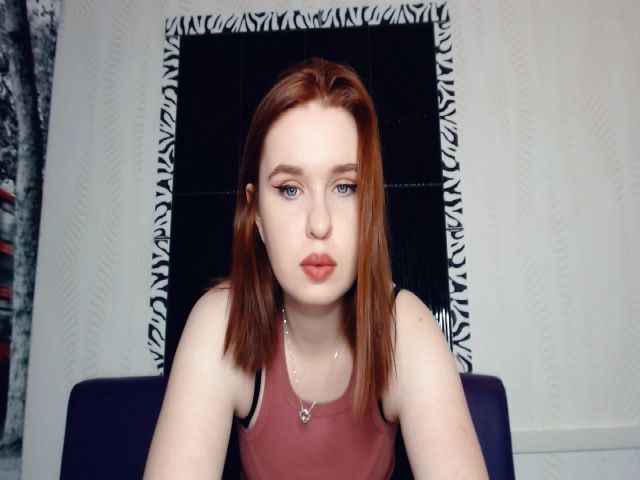 Live sex webcam photo for Summer_Berry #271500185