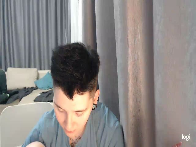 Live sex webcam photo for Chloe_Gf #271510335